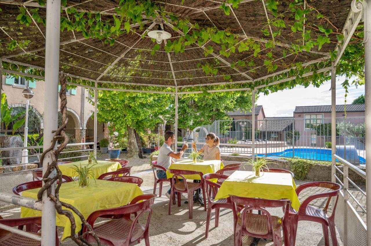 ホテル Cap Ardeche Laurac-en-Vivarais エクステリア 写真