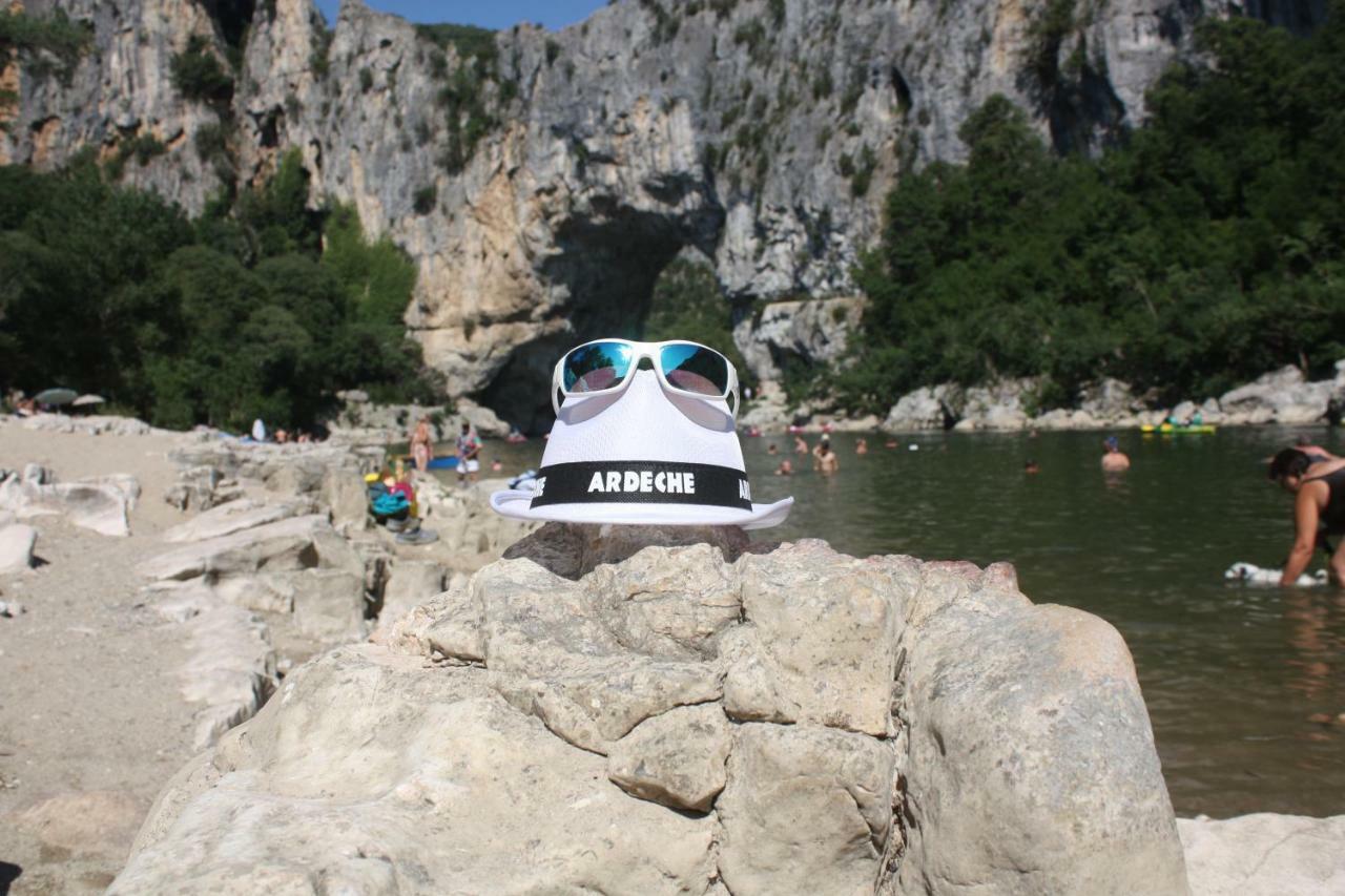 ホテル Cap Ardeche Laurac-en-Vivarais エクステリア 写真